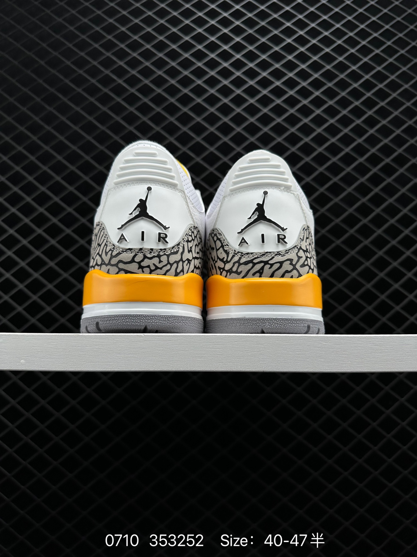 Air Jordan 3 WMNS “Laser Orange”